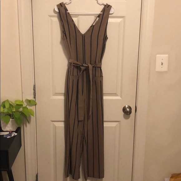 (NWOT) Mod Ref jumpsuit - Picture 4 of 6